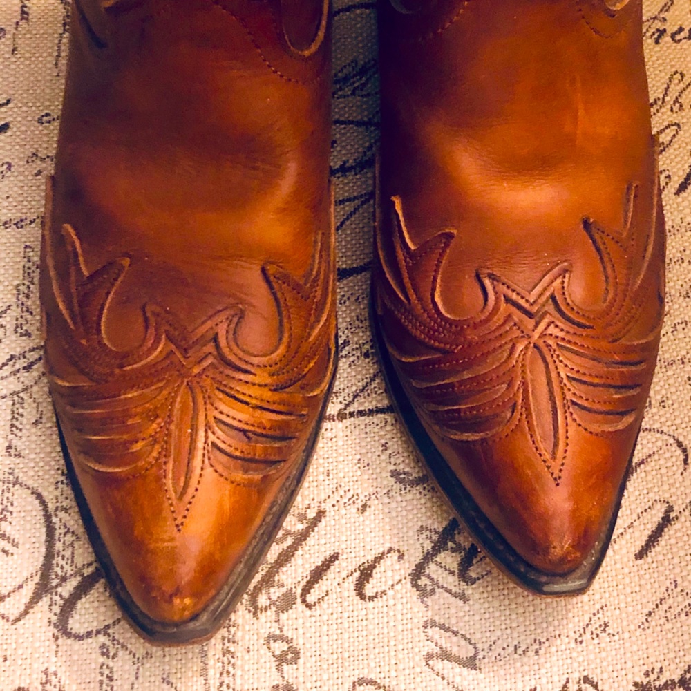 Beautiful USA-made Detailed Western Boots